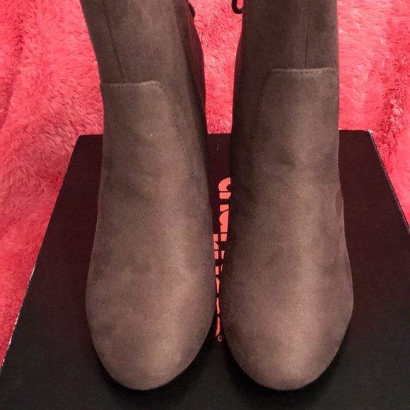 Charlotte Russe Ankle Booties - Picture 4 of 8